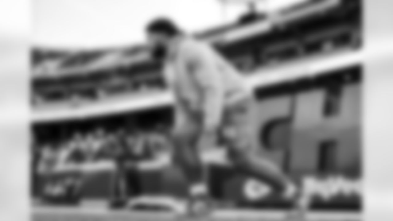 OLB Tuli Tuipulotu (45)