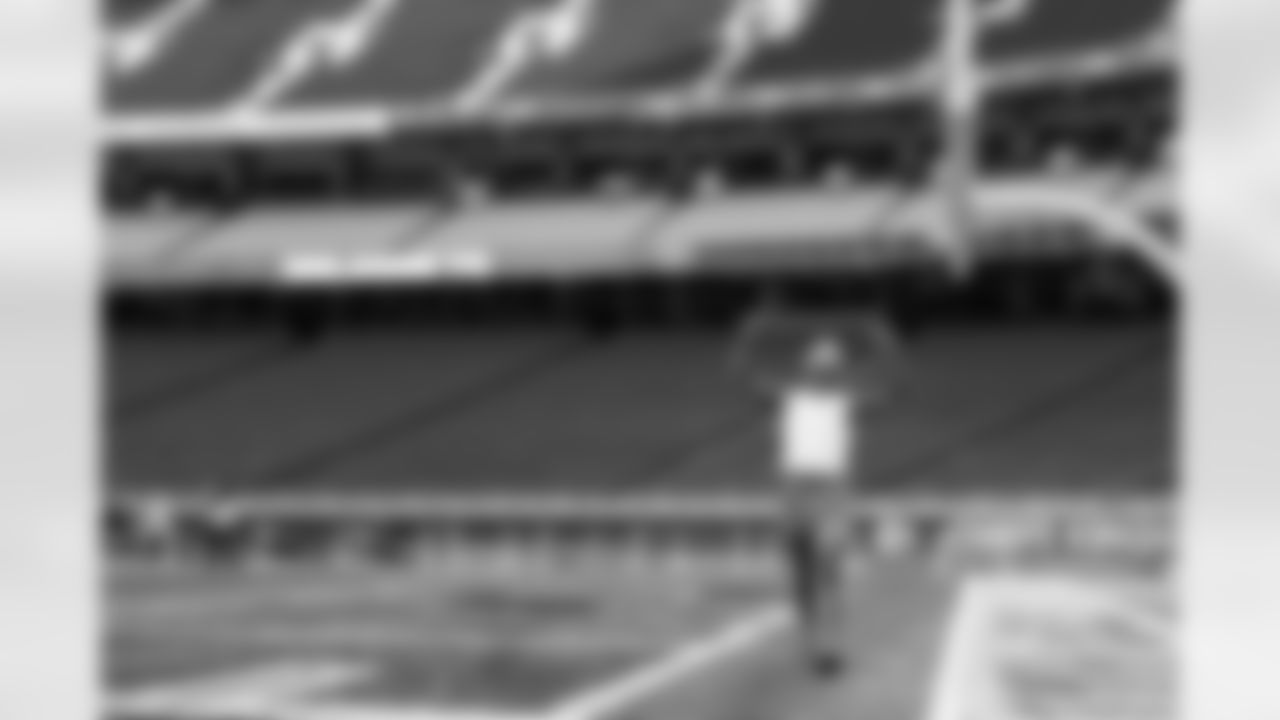 S Derwin James Jr. (3)