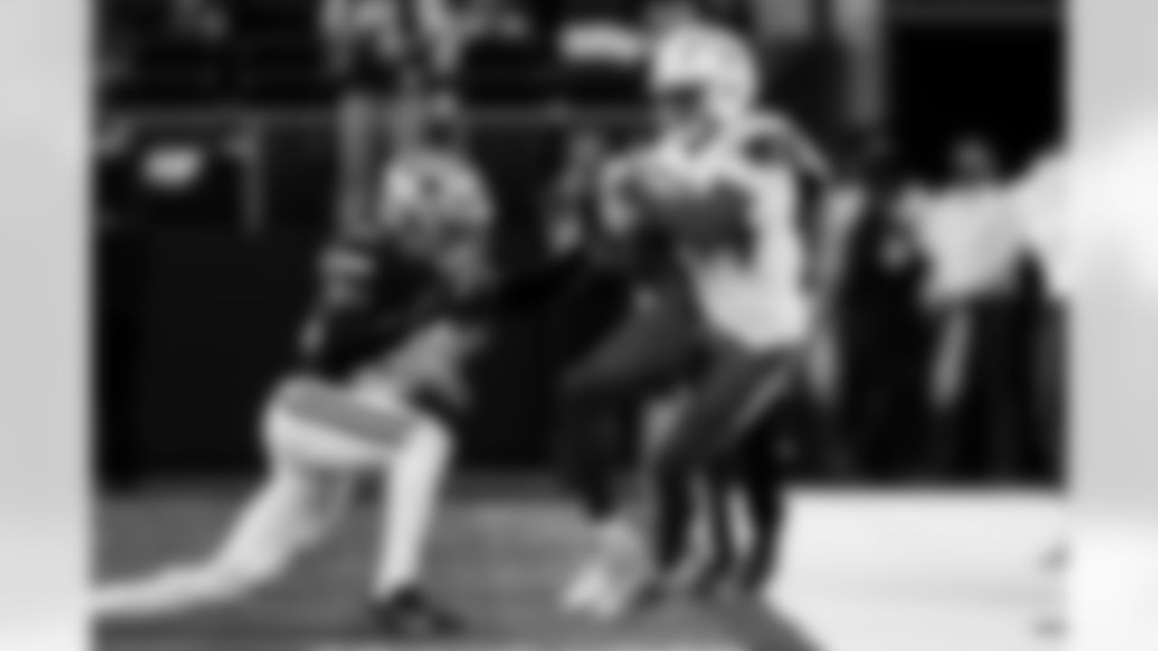 Take a look back at the best photos of the Chargers 2025 draft class in their inaugural NFL campaign.