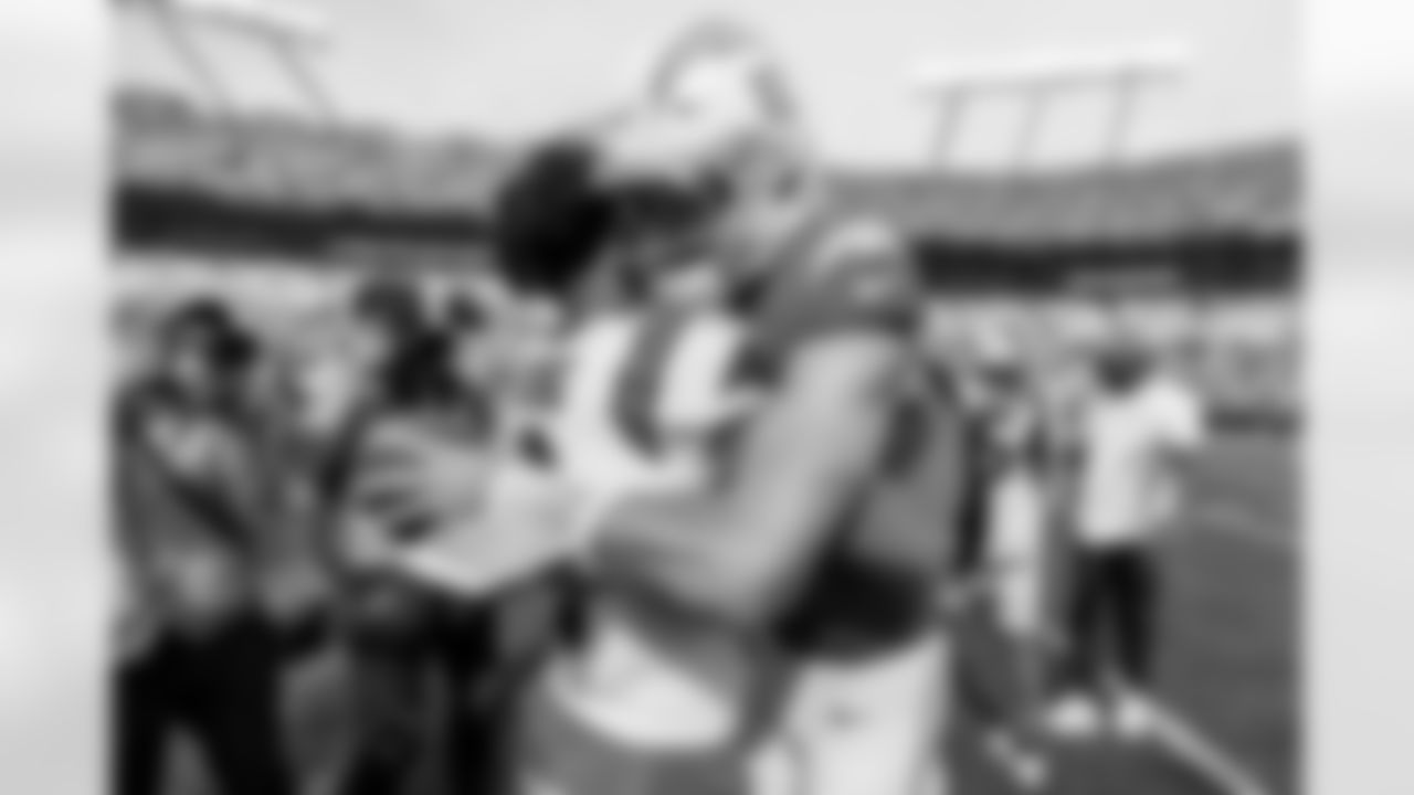 The Los Angeles Chargers play the Carolina Panthers on Sunday, September 15, 2024 at Bank of America Stadium in Charlotte, NC.
[FINAL SCORE: LAC 26 - CAR 3]