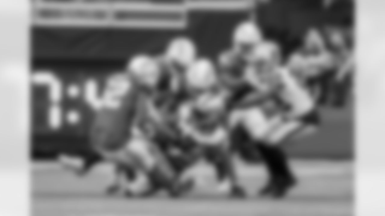 The Los Angeles Chargers play the Las Vegas Raiders on Sunday, October 1, 2023 at SoFi Stadium in Inglewood, CA.
[FINAL SCORE: LAC 24 - LV 17]