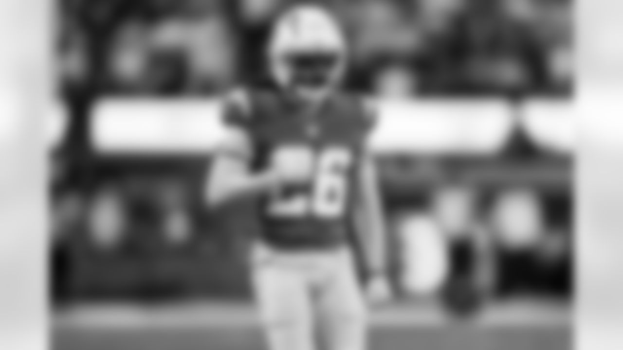 Check out the best shots from the Chargers Week 10 matchup against the Steelers!