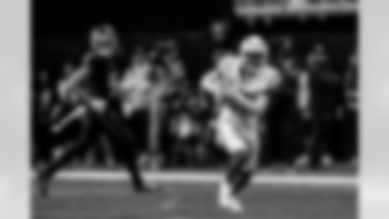 Check out the best shots from the Chargers Week 13 matchup against the Falcons!