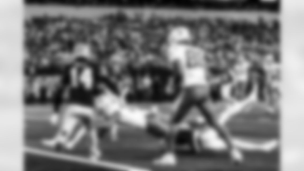 Take a look back at the Chargers Week 16 matchup with the Cowboys in monochrome.