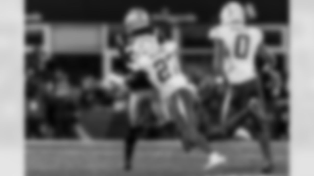 Take a look back at the best photos of the Chargers 2025 draft class in their inaugural NFL campaign.