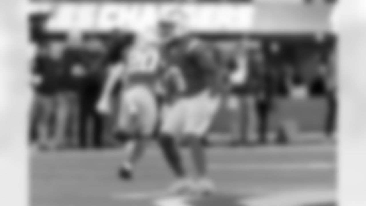 The Los Angeles Chargers play the Buffalo Bills on Saturday, December 23, 2023 at SoFi Stadium in Inglewood, CA.
[FINAL SCORE: BUF 24 - LAC 22]