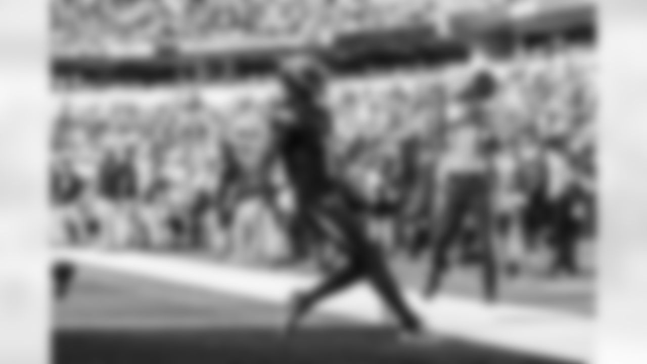 WR Quentin Johnston (1)