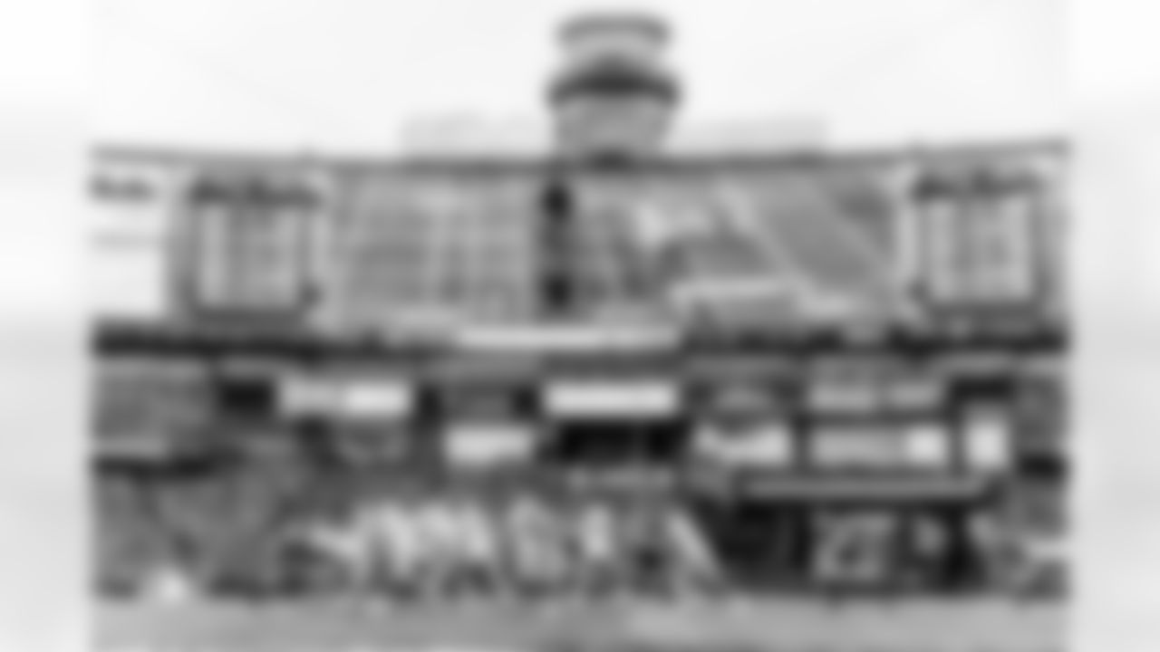 Take a look back at the Chargers Week 17 matchup with the Patriots in monochrome!