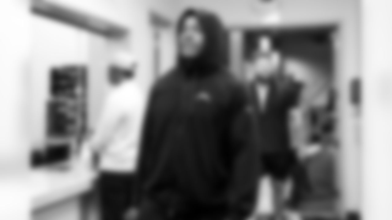 S Kendall Williamson (40)