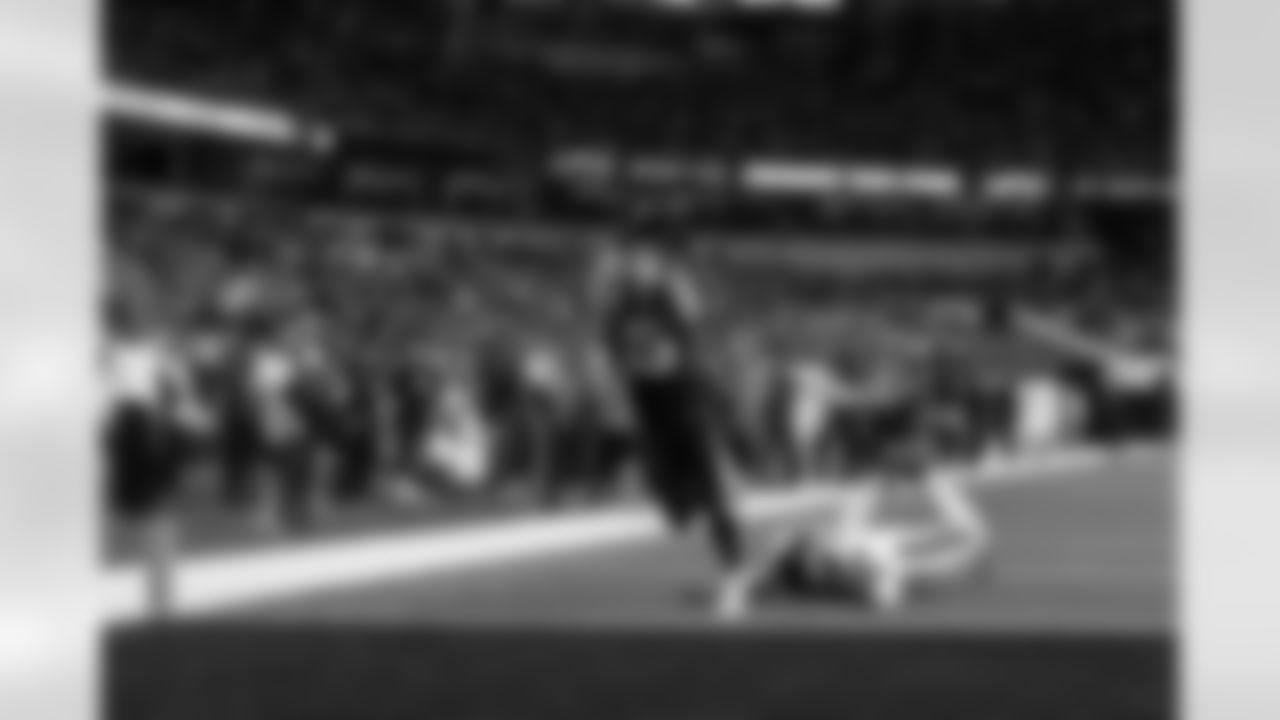 WR Ladd McConkey (15)