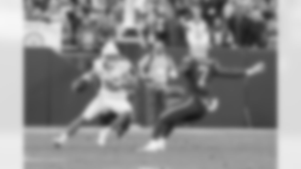 The Los Angeles Chargers play the Green Bay Packers on Sunday, November 19, 2023 at Lambeau Field in Green Bay, WI.
[FINAL SCORE: GB 23 - LAC 20]