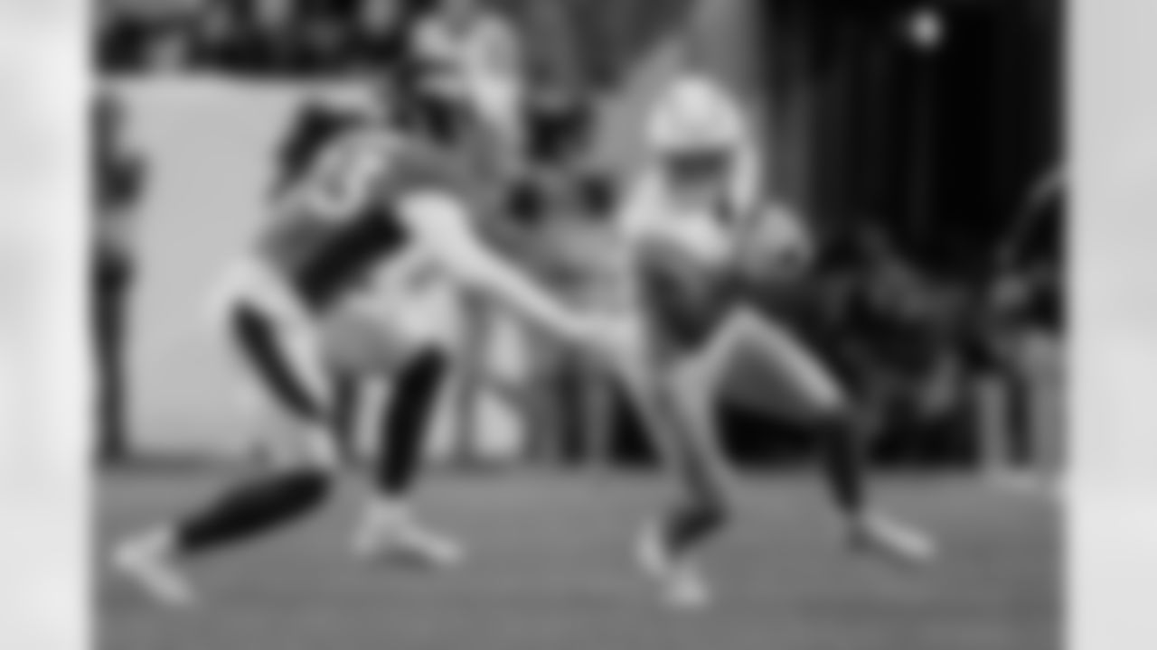 The Los Angeles Chargers play the Denver Broncos on Sunday, December 31, 2023 at Empower Field at Mile High in Denver, CO.
[FINAL SCORE: DEN 16 - LAC 9]