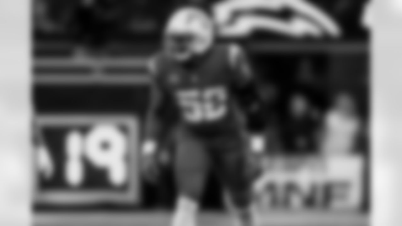 Take a look at the best photos of Chargers 2026 free agent Khalil Mack