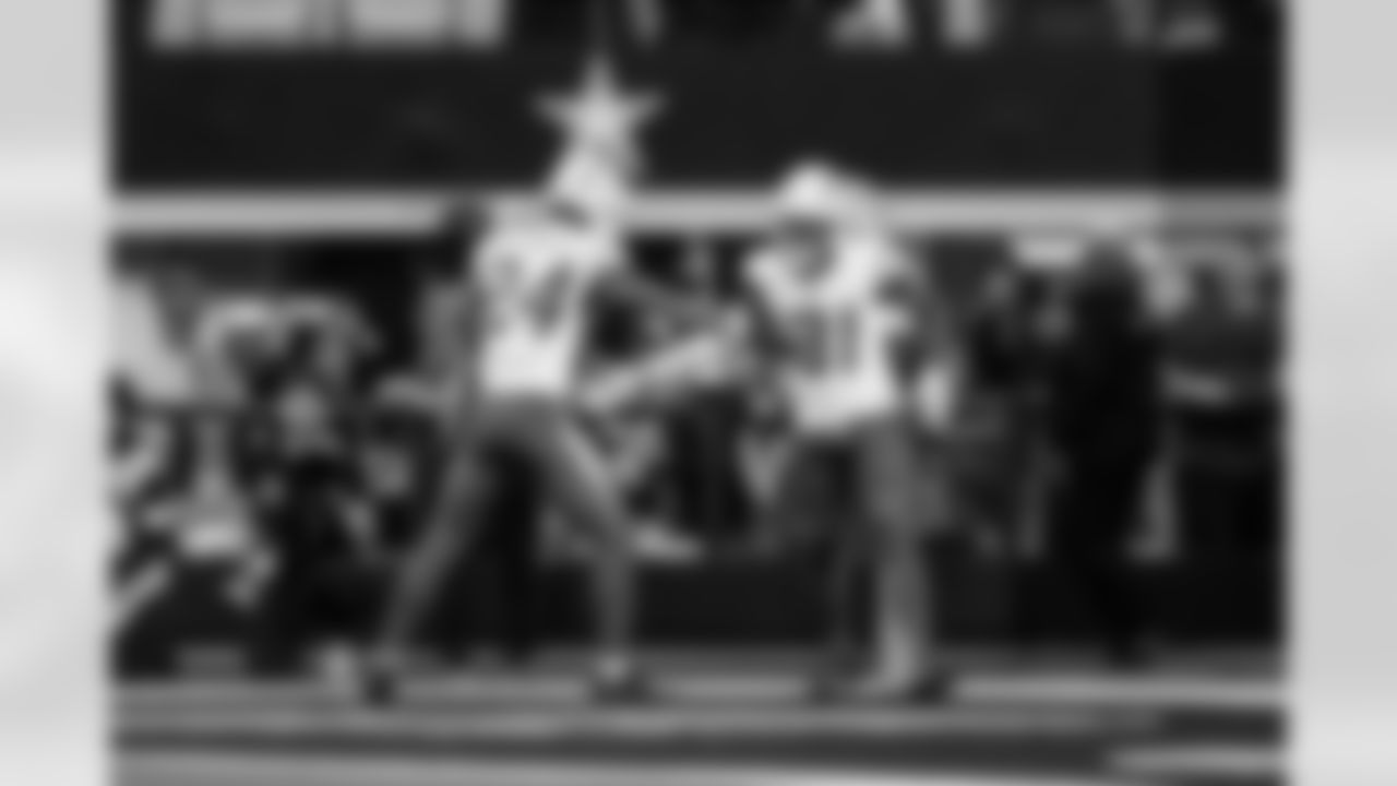 CB Benjamin St-Juste (24) and S Marcus Williams (31)