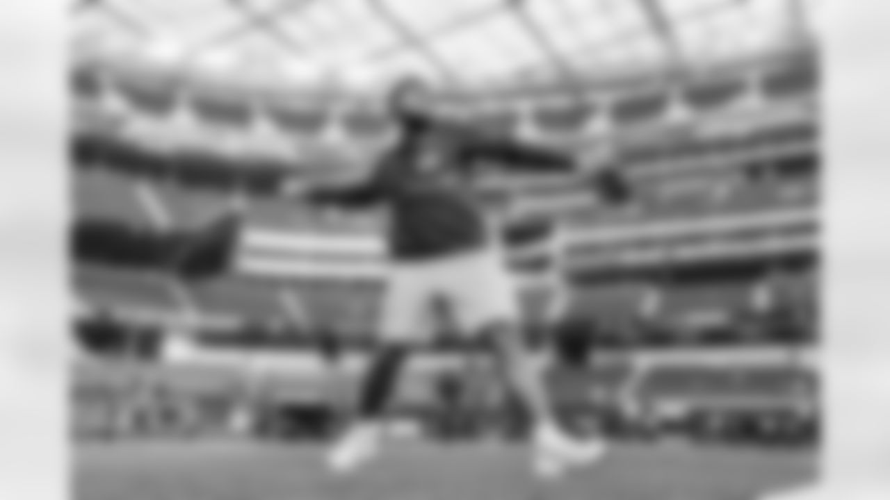 OLB Tuli Tuipulotu (45)