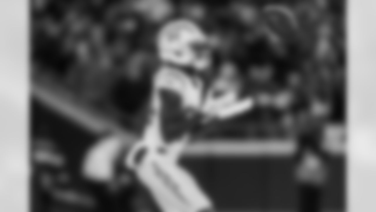 Check out the best shots from the Chargers Week 15 matchup against the Chiefs!