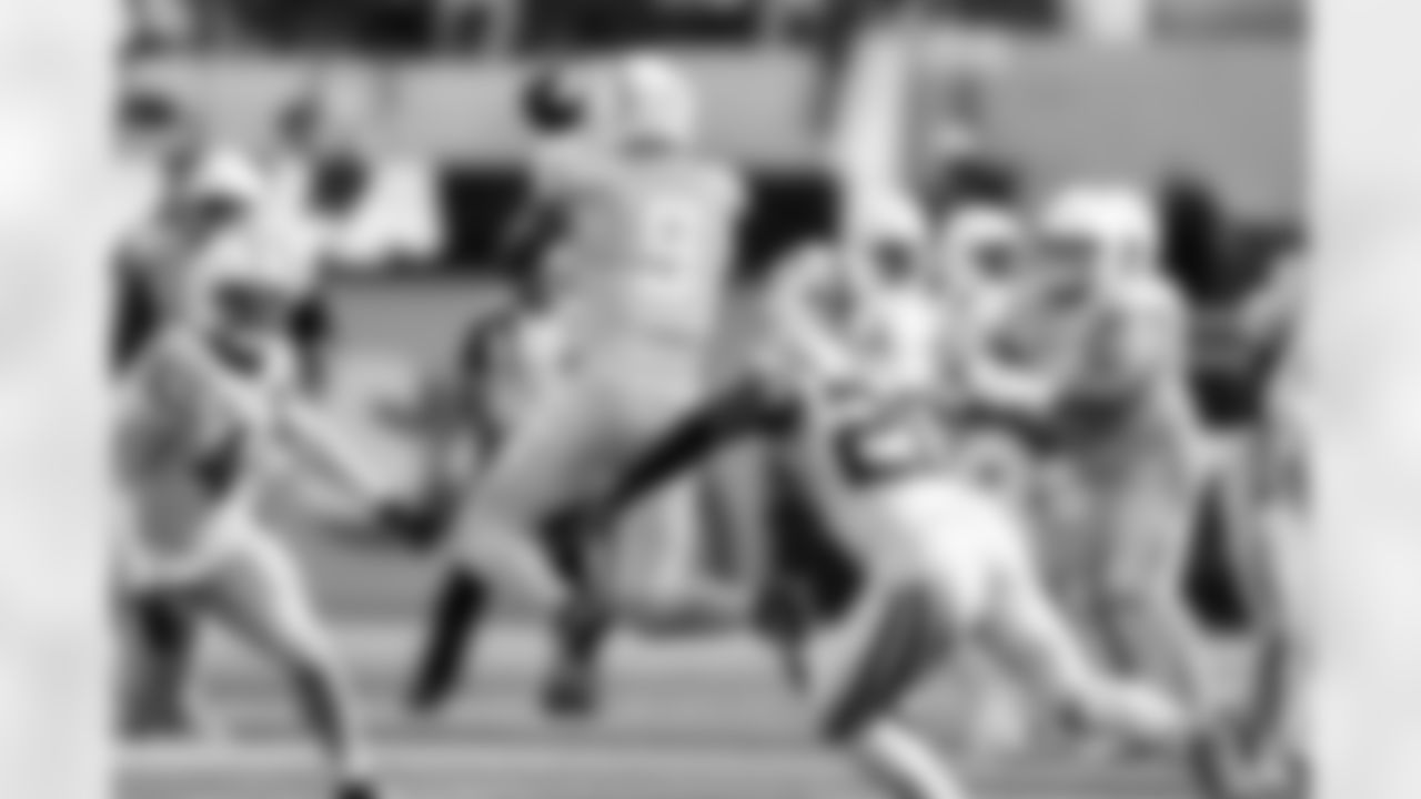 WR Tre' Harris (9)