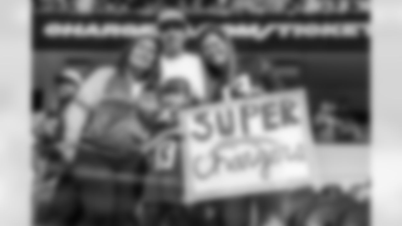 Check out some of the best photos of the Bolt Fam getting together at SoFi Stadium as the Chargers take on the Houston Texans in Week 17!