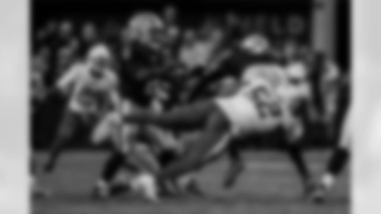 Take a look at the best photos of Chargers 2026 free agent Khalil Mack