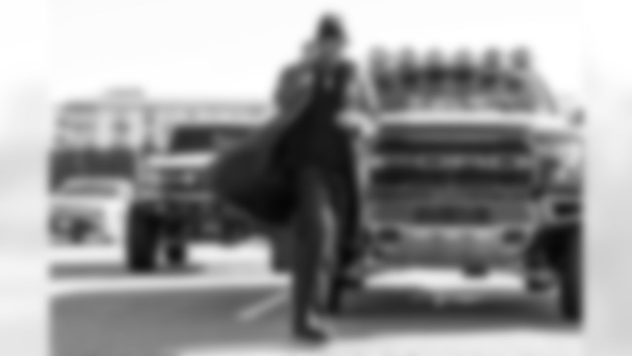 Take a look back at the best photos of the Chargers best arrival fits of the 2025 season.