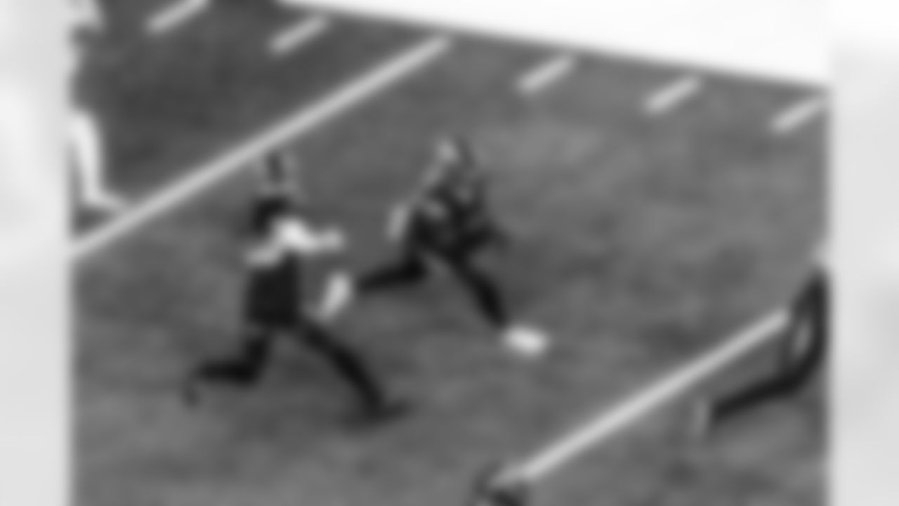 Take a look back at the Chargers Week 8 matchup with the Vikings in monochrome!