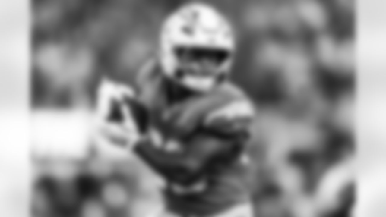 Check out the best shots from the Chargers Week 10 matchup against the Steelers!