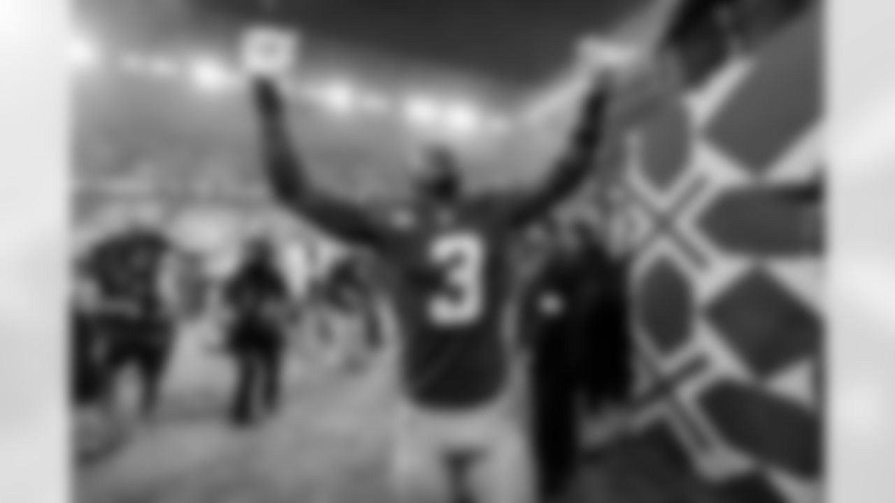 The Los Angeles Chargers play the Kansas City Chiefs on Friday, September 5, 2025 at Arena Corinthians in Sao Paulo, Brazil. [FINAL SCORE: LAC 27 - KC 21]