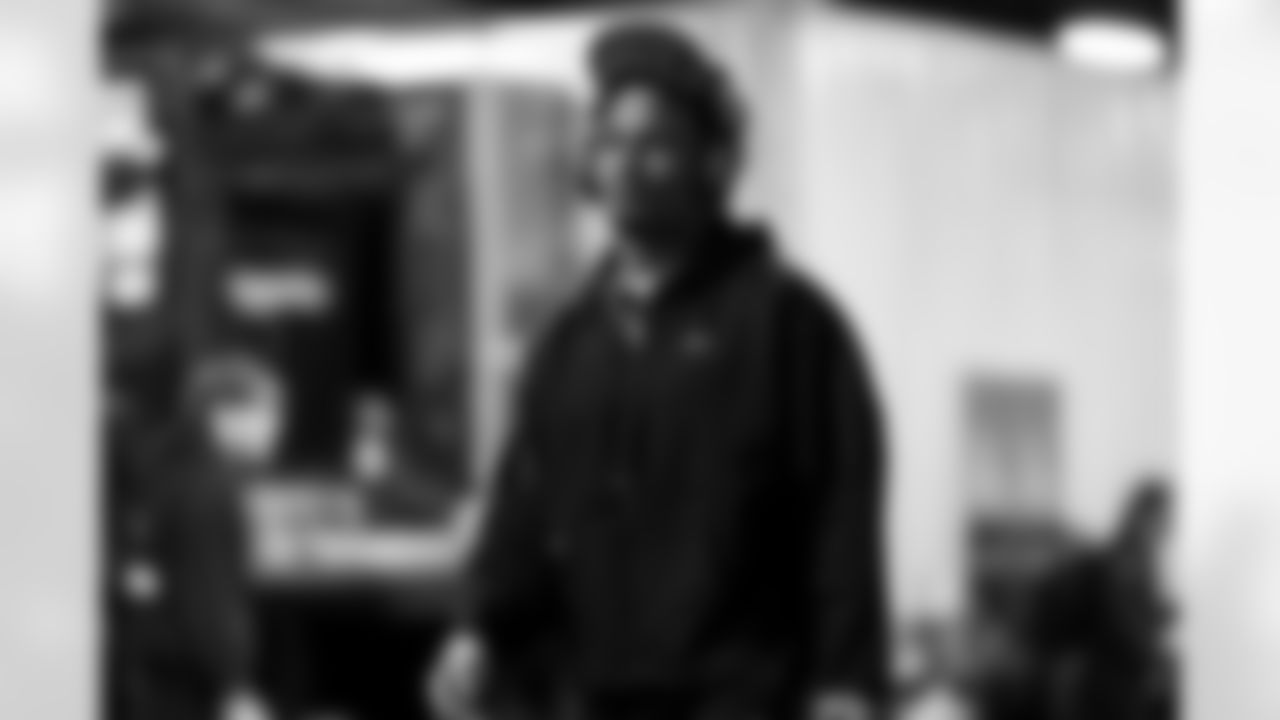 WR Derius Davis (12)