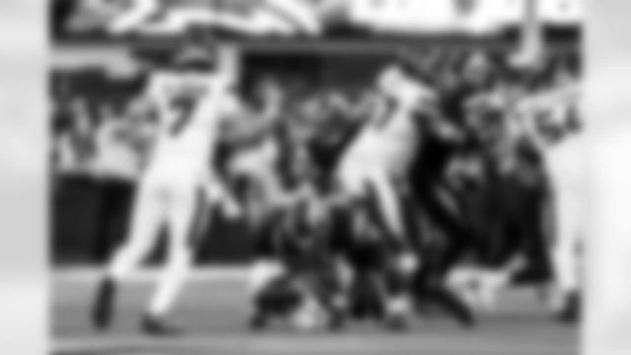 OLB Khalil Mack (52)