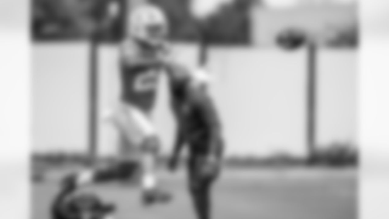 Los Angeles Chargers players participate in Phase 3 of the offseason program on Thursday, June 5, 2025 at The Bolt in El Segundo, CA.