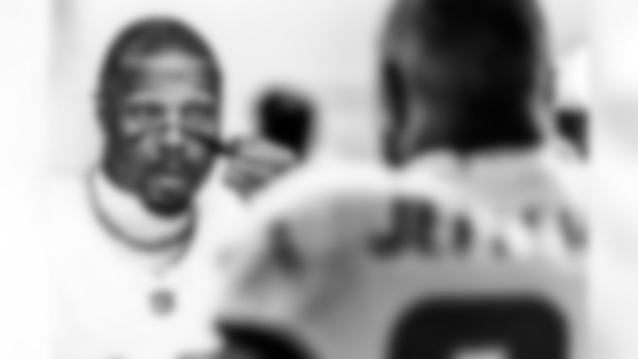 Take a look back at the Chargers Week 18 matchup with the Broncos in monochrome.