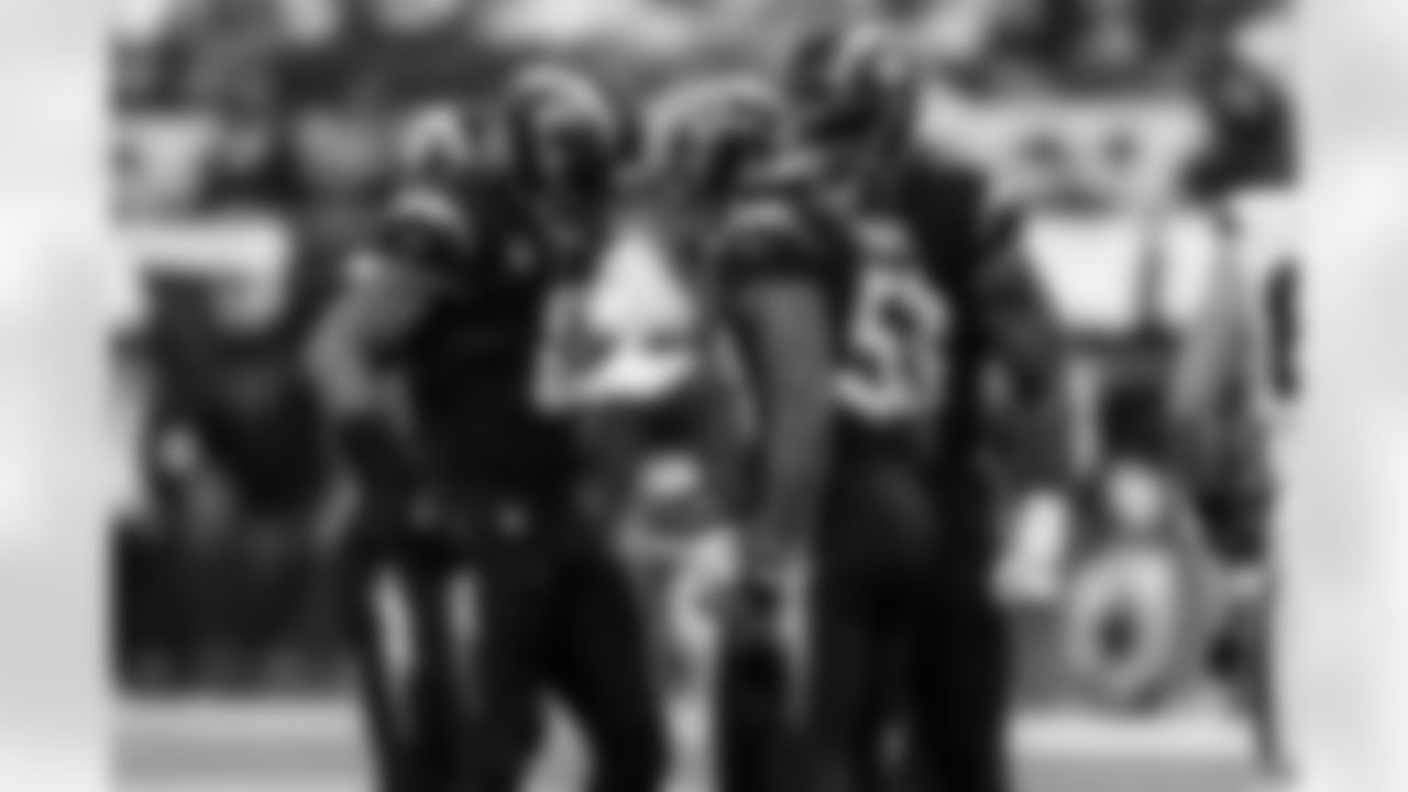 Check out the best shots from the Chargers Week 17 matchup against the Texans!