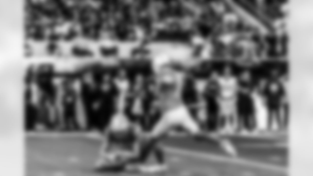 Take a look back at the Chargers Week 10 matchup with the Steelers in monochrome.