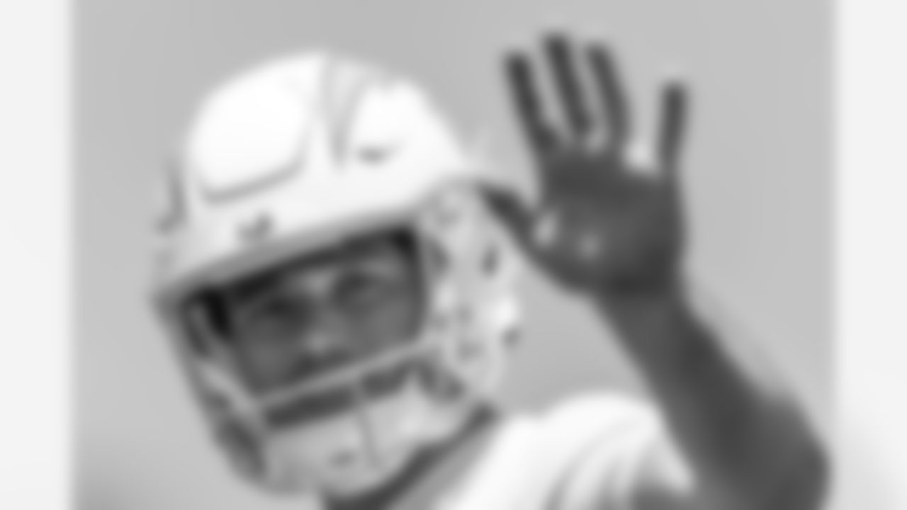 Los Angeles Chargers players participate in Phase 3 of the offseason program on Tuesday, May 27, 2025 at The Bolt in El Segundo, CA.