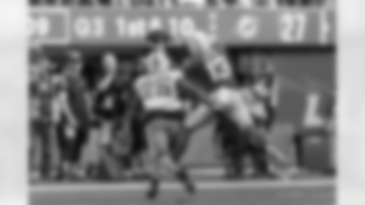 The Los Angeles Chargers play the Miami Dolphins on Sunday, September 10, 2023 at SoFi Stadium in Inglewood, CA.
[FINAL SCORE: MIA 36 - LAC 34]