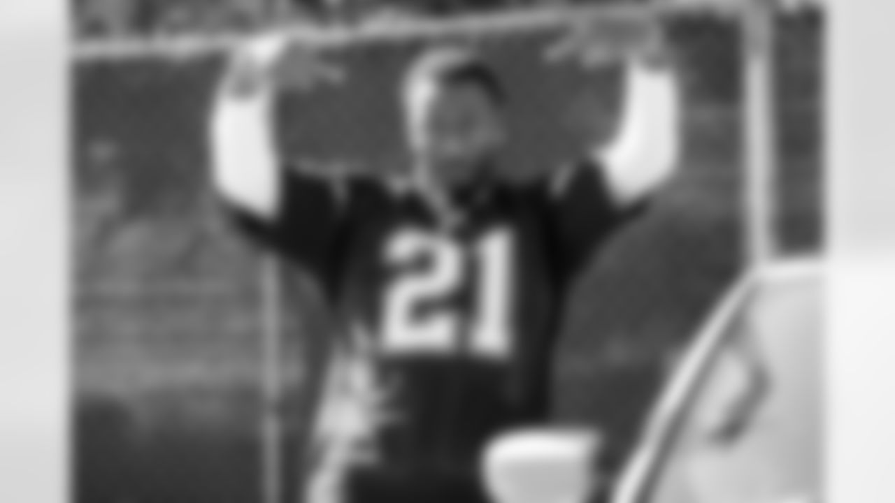 WR Quentin Johnston (1)