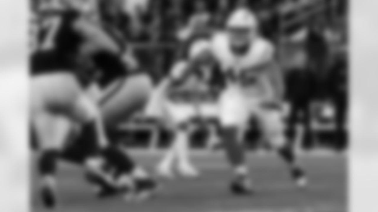 The Los Angeles Chargers play the Las Vegas Raiders on Thursday, December 14, 2023 at Allegiant Stadium in Las Vegas, NV.
[FINAL SCORE: LV 63 - LV 21]