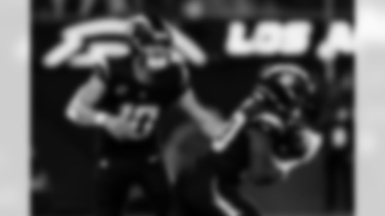 Chargers QB Justin Herbert (#10) in action during their Pro Bowl season.