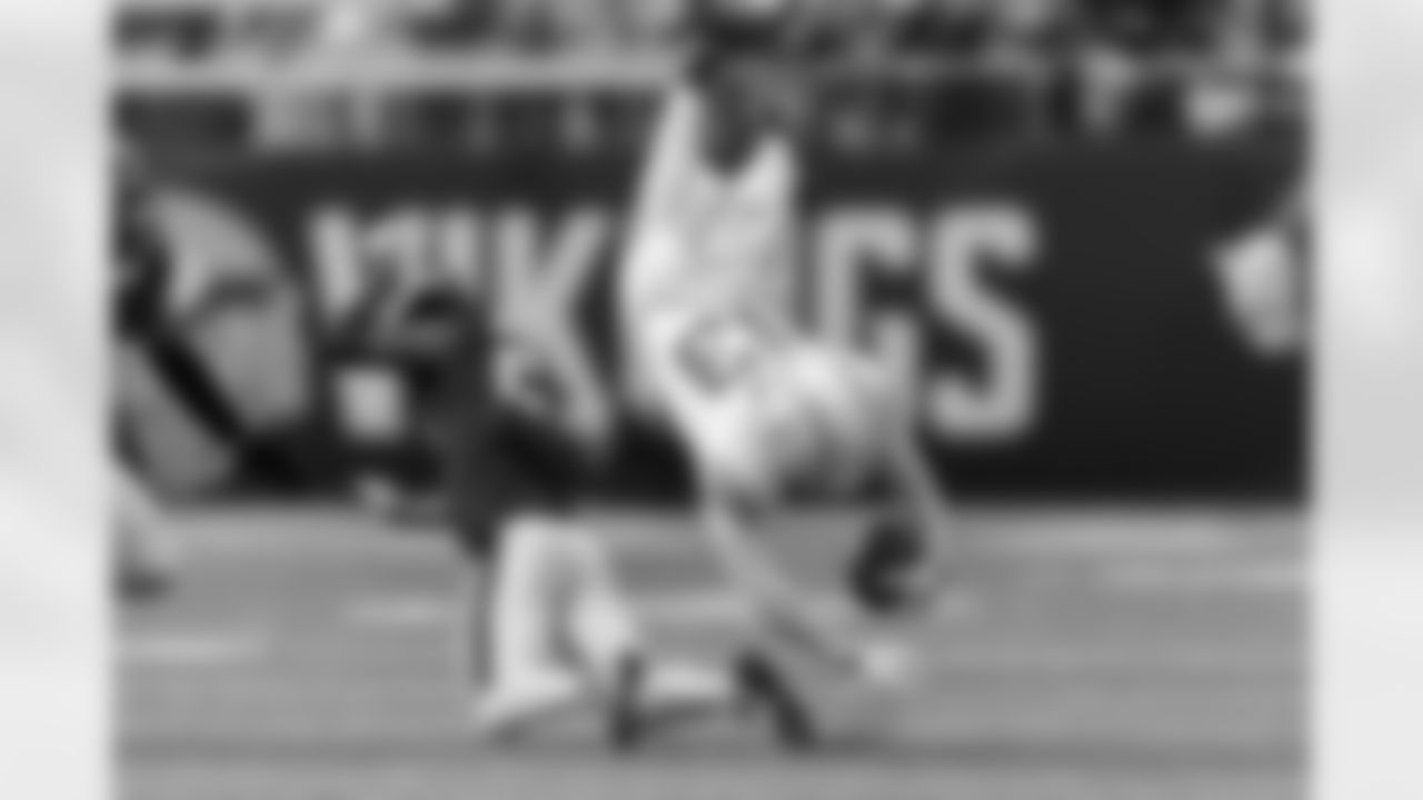 The Los Angeles Chargers play the Minnesota Vikings on Sunday, September 24, 2023 at U.S. Bank Stadium in Minneapolis, MN.
[FINAL SCORE: LAC 28 - MIN 24]