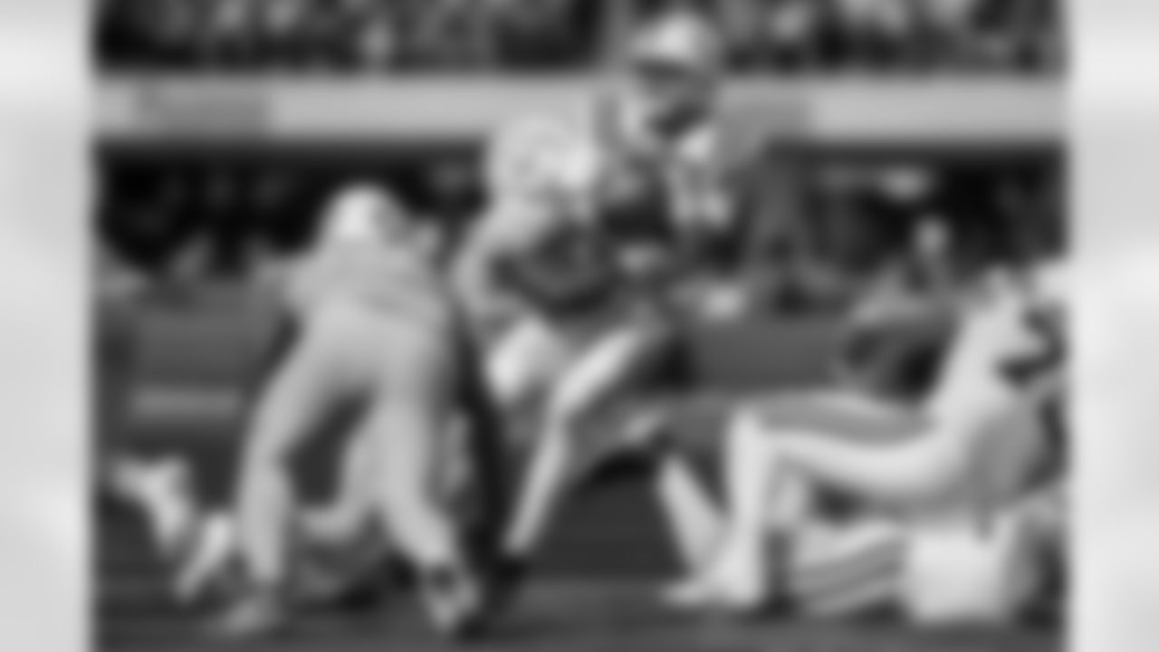 Take a look at the best photos of Chargers 2026 free agent Khalil Mack