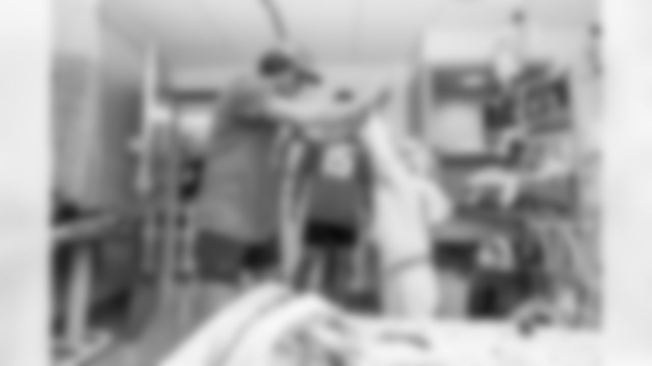 The Los Angeles Chargers visit with patients and staff on Wednesday, May 7, 2025 at UCLA Health Childrenís Hospital in Westwood, CA.