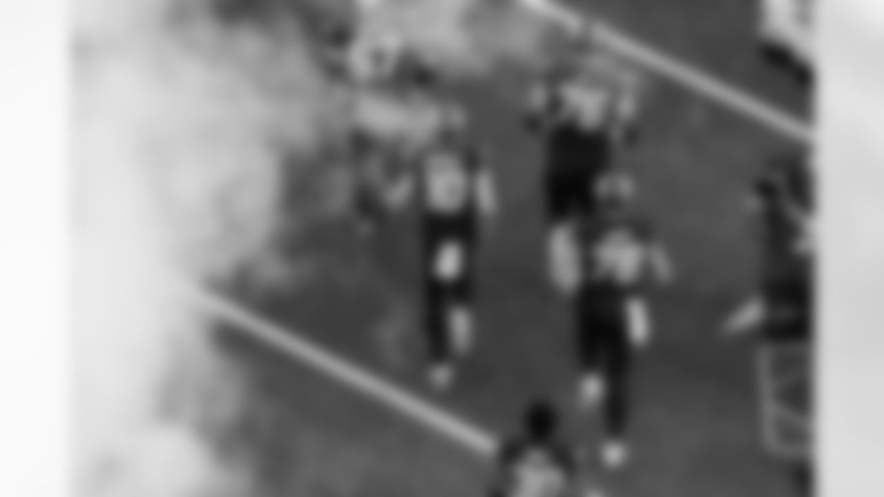 Check out the best shots from the Chargers Week 8 matchup against the Vikings!