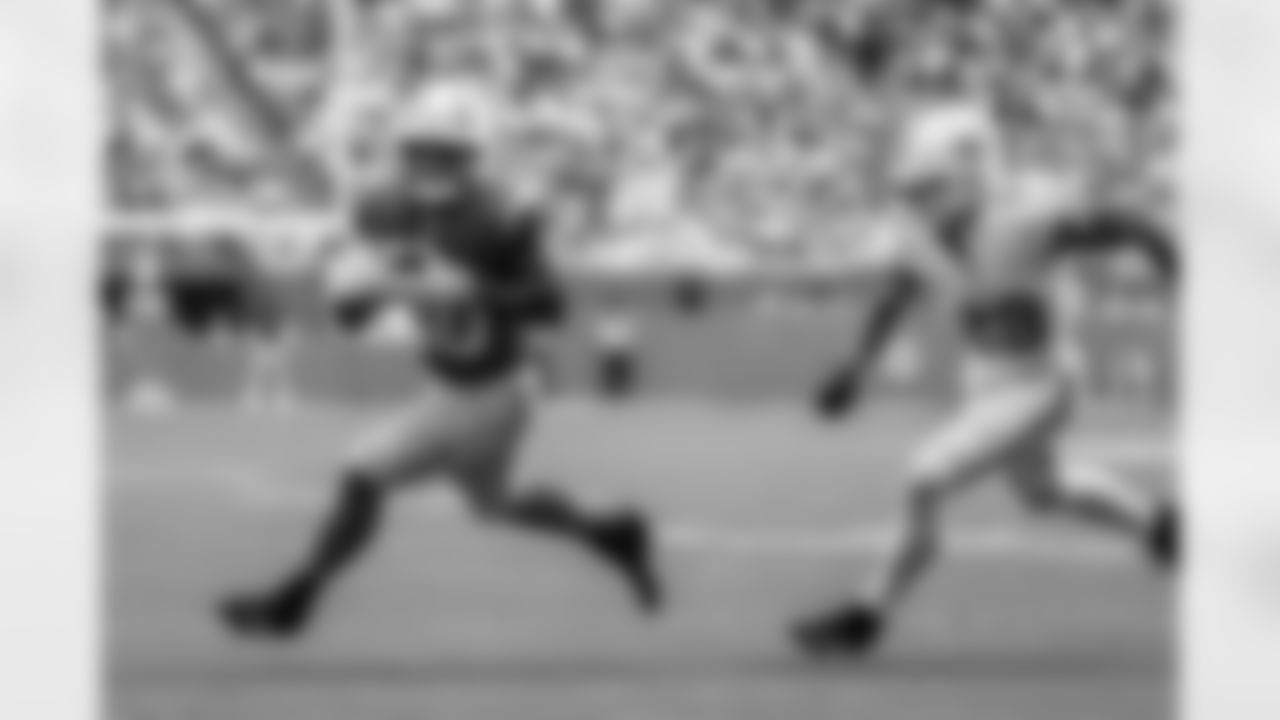 Check out the best shots from the Chargers Week 6 matchup against the Dolphins!