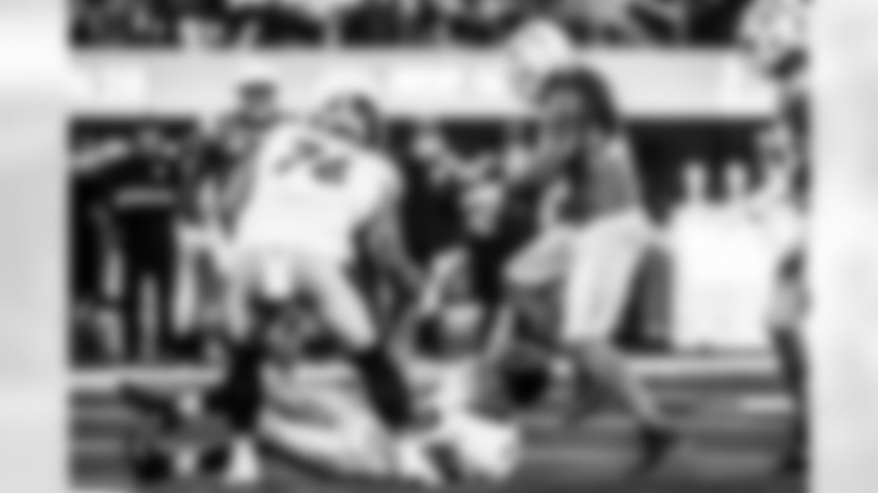 Take a look back at the Chargers Week 10 matchup with the Steelers in monochrome.