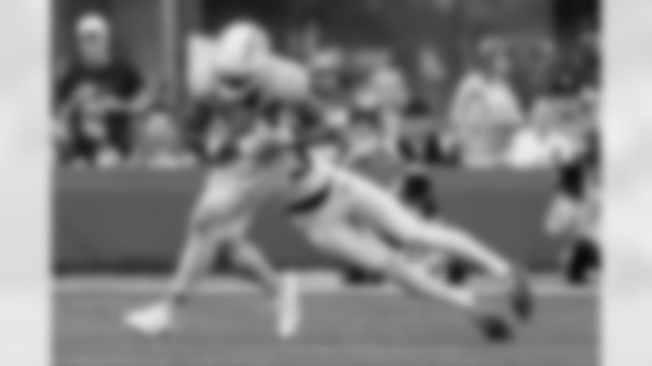Check out the best shots from the Chargers Week 7 matchup against the Colts!