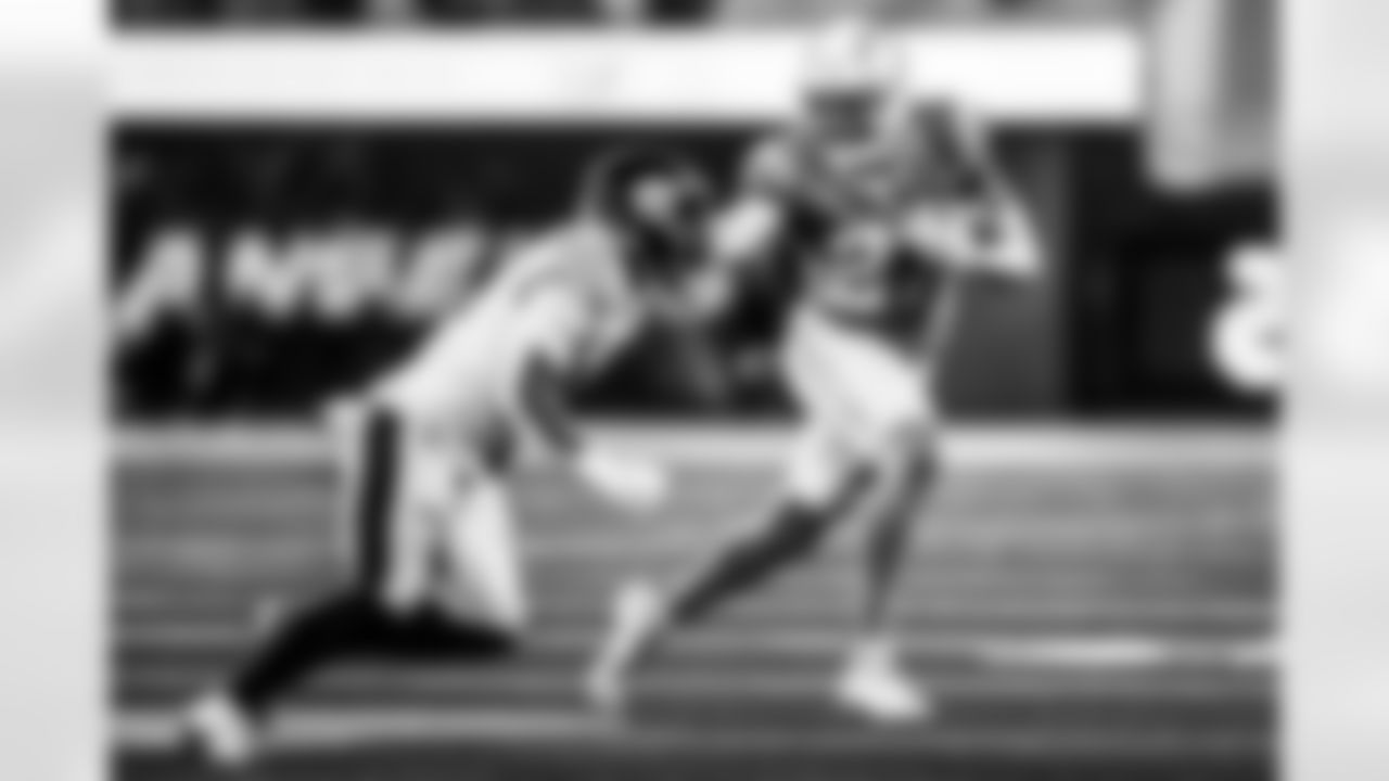 Take a look back at the Chargers Week 10 matchup with the Steelers in monochrome.