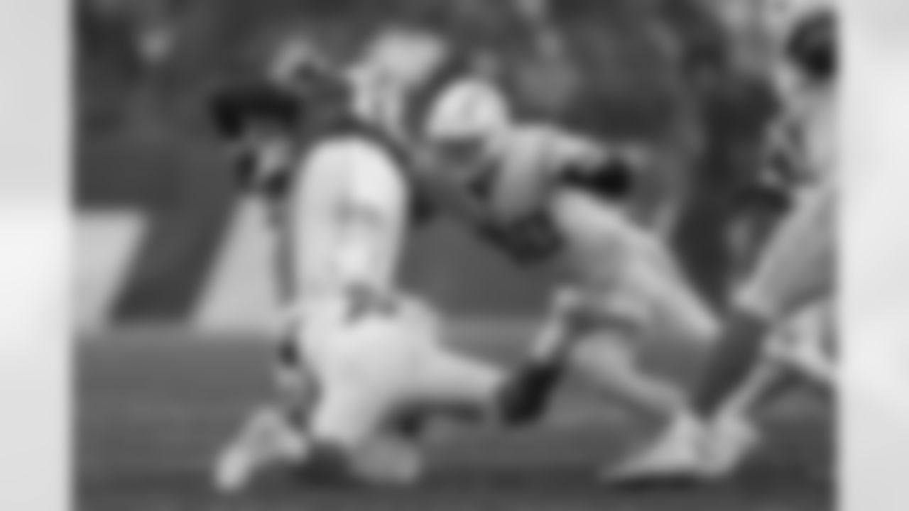 The Los Angeles Chargers play the New England Patriots on Sunday, December 3, 2023 at Gillette Stadium in Foxborough, MA.
[FINAL SCORE: LAC 6 - NE 0]