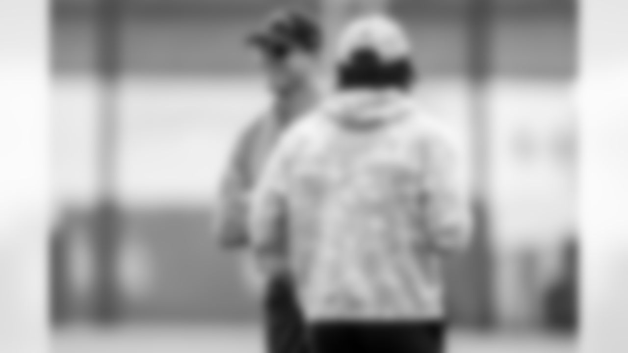 Los Angeles Chargers players participate in Phase 2 of the offseason program on Monday, May 5, 2025 at The Bolt in El Segundo, CA.