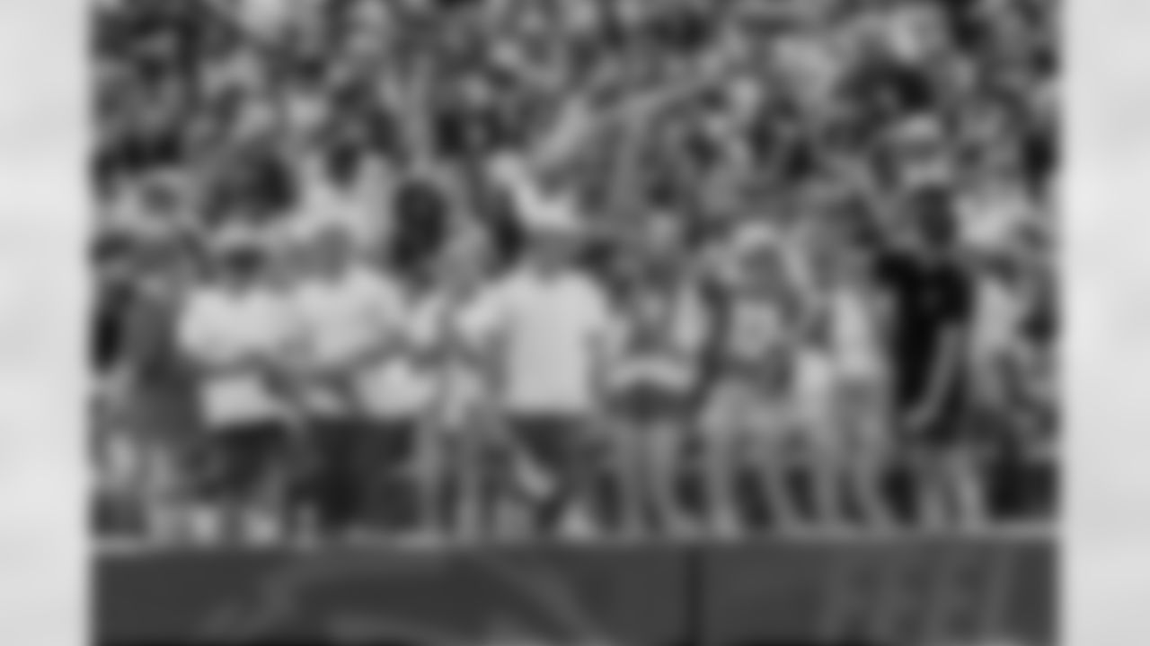 The Los Angeles Chargers play the Kansas City Chiefs on Sunday, September 29, 2024 at SoFi Stadium in Inglewood, CA.
[FINAL SCORE: KC 17 - LAC 10]