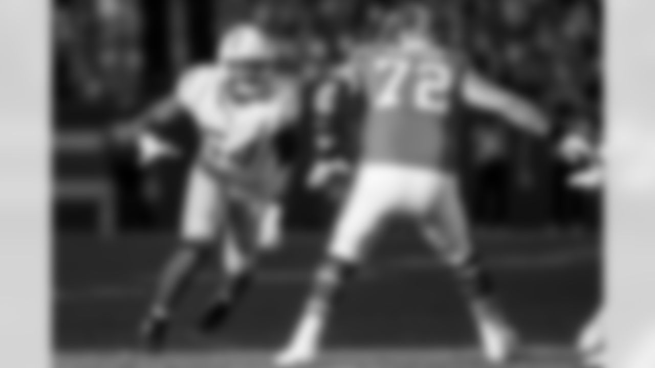 Take a look back at the best photos of the Chargers 2025 draft class in their inaugural NFL campaign.